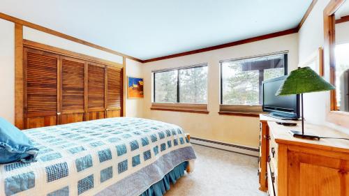 Mammoth West #143 Condo Mammoth West #143 Condo