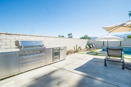 Beautiful PGA West Signature Santa Rosa Views! in La Quinta, USA