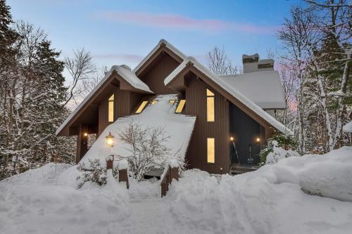 Three-Bedroom Townhouse