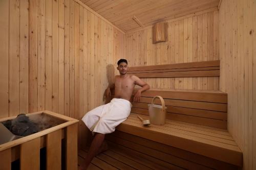 sauna, Padma Hotel Semarang in Candi
