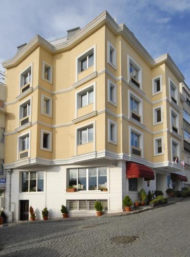 Hotel Daphne - image 11
