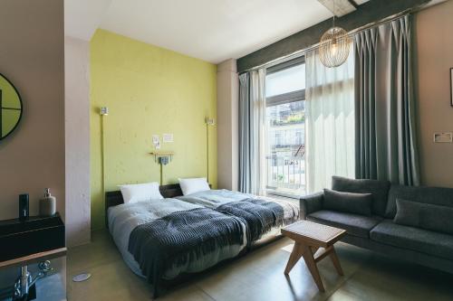 Kiten - slow & work stay - Room Type - Standard Twin Room with Sofa