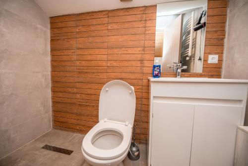 One-Bedroom Villa
