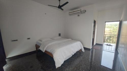 HosteLife Gokarna