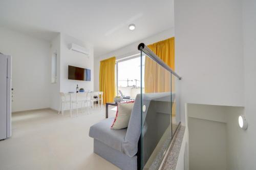 Tranquil Msida Creek - 1Bedroom Apartments by ShortletsMalta 5