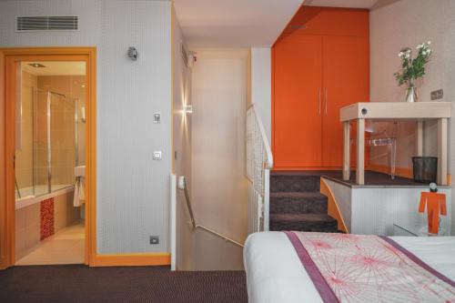 Hotel Le petit Paris - image 7