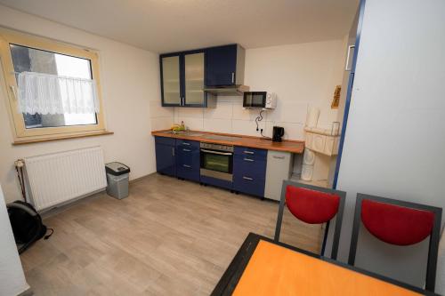 Design Apartments 2 4