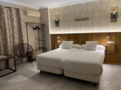Triple Room image 7