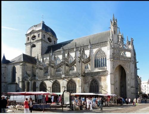 T1 refait à neuf (T1 refait a neuf) in Alencon