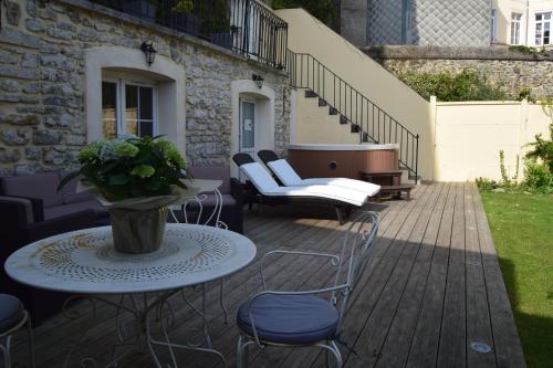 Chambres d'Hôtes Au coin du spa - image 5