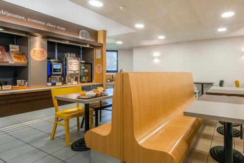 อาหารและเครื่องดื่ม, B&B HOTEL Cholet Sud in โชเลต์