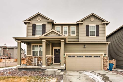 Cozy Commerce City Home 8 Mi to Barr Lake! in Henderson, USA
