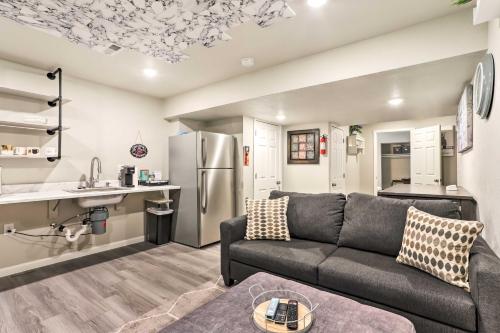 Cozy Commerce City Home 8 Mi to Barr Lake! in Henderson, USA