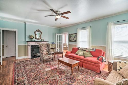 . Charming Shreveport Escape about 3 Mi to Downtown