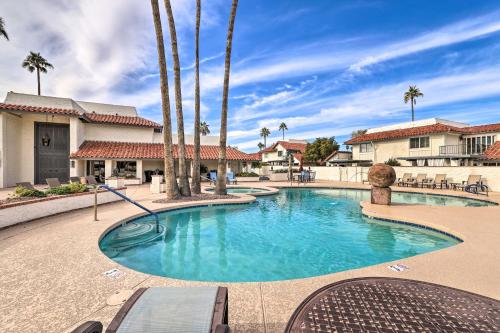 Central Scottsdale Townhouse with Pool Access!