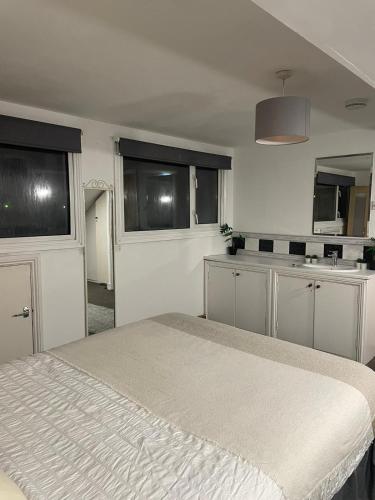 Balham, South London Spacious Guest House 6, 6 rooms available, Londýn (fotografie 5)