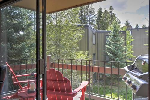 Chic Breckenridge Condo with New Luxe Furnishings! - image 10