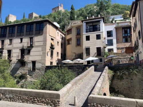Cosy Apartment with Great Views on Old Town, Grenade