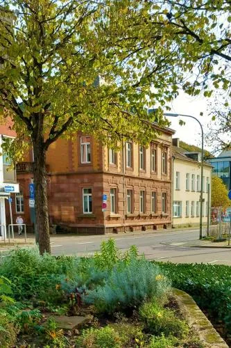 Hotel Stadtvilla Laux in Merzig, Deutschland