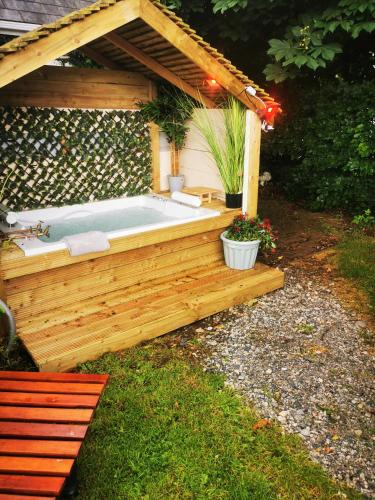 glamping for outdoor lovers in Portlaoise