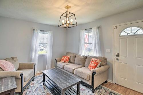 Pet-Friendly Charleston Home with Fenced Yard! in Charleston, USA