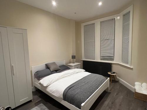 Lovely 6 bedroom House 2 Minutes From Bruce Grove Within 10 Mins Walk To Tottenham Stadium