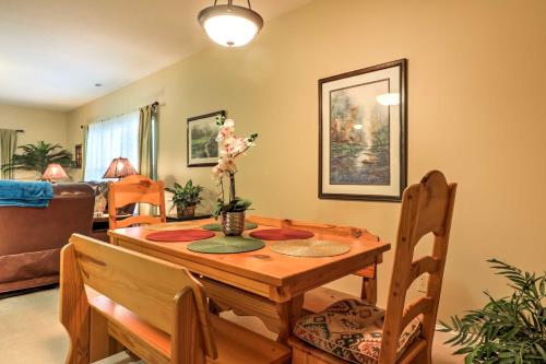 Condo on Kingwood Golf Course about 3 Mi to Main St! in Clayton, USA