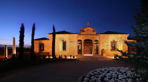 HOTEL CIGARRAL EL BOSQUE