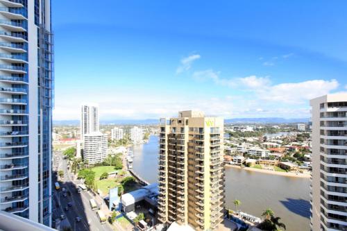 The Towers Of Chevron Renaissance - Holidays Gold Coast - image 2