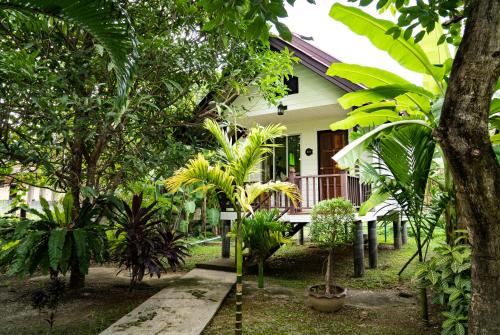 lanta andaleaf bungalows - 숙소 외관