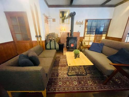 GUEST HOUSE ZU-THONES HAKUBA