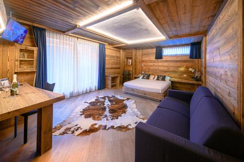 . Hotel Ambrosini