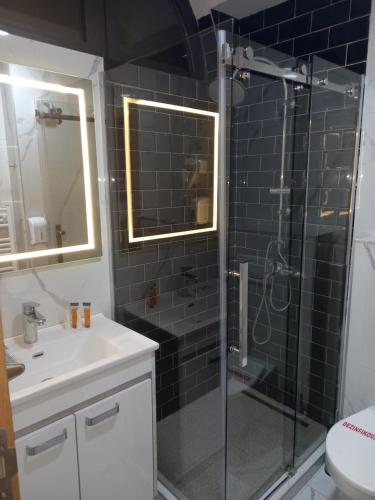 Prenoćište Srebrno Jezero