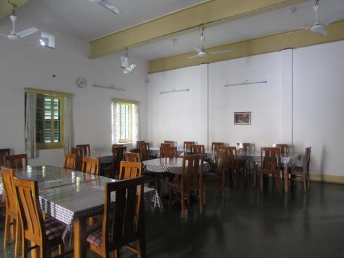 Restoran, YWCA GALLWAY GUEST HOUSE in Kolkata