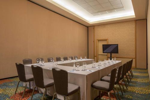 415433727 Hyatt Regency Orlando International Airport Hotel