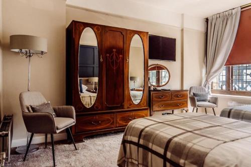 Caer Beris Manor Country House Hotel - main image
