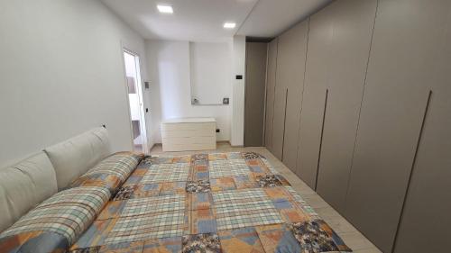Bedrock, Salerno (foto 5)