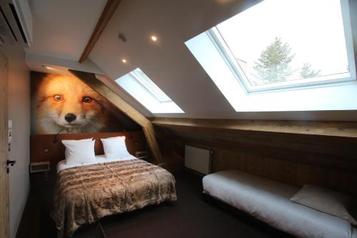 Triple Fox Room with Bath - Annex