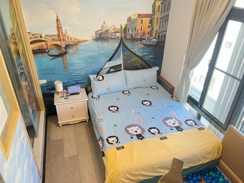Triple Room with Bathroom image 7