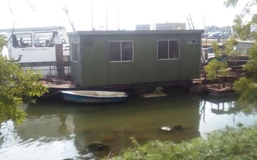 Unique cabin at Enkhuizen harbour