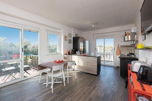 Cozy house By Rental in Rome
