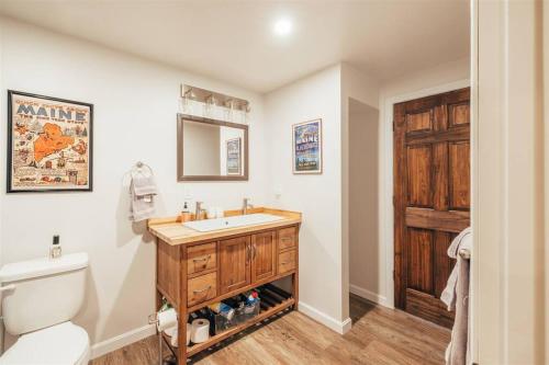 Waterfront, Newly Built, Spacious Apartment!