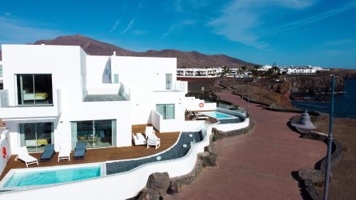 La Cala Suites Hotel - Adults Only - image 11
