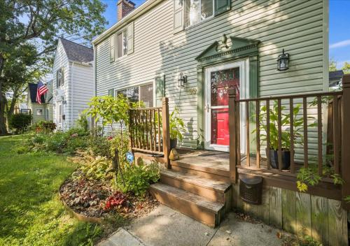 Charming 3 Bedroom House in a Quiet Neighborhood in Columbus, USA
