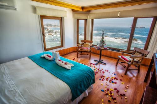 HOTEL OCEANIC