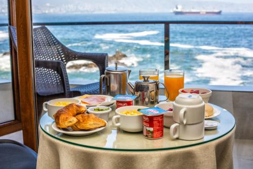 HOTEL OCEANIC