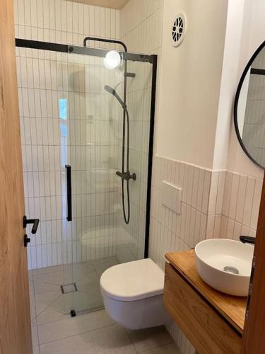 New relaxing mountain getaway.