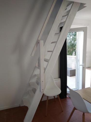 Maisonnette 40 m2 pour 5 personnes in ปาแร-เลอ-โมเนียล