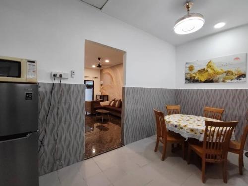Kitchen, JC HOMESTAY PORT DICKSON in Taman Port Dickson Utama