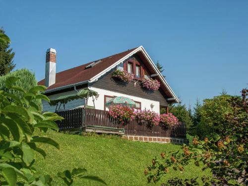 Serene Holiday Home in Altenfeld with Private Terrace